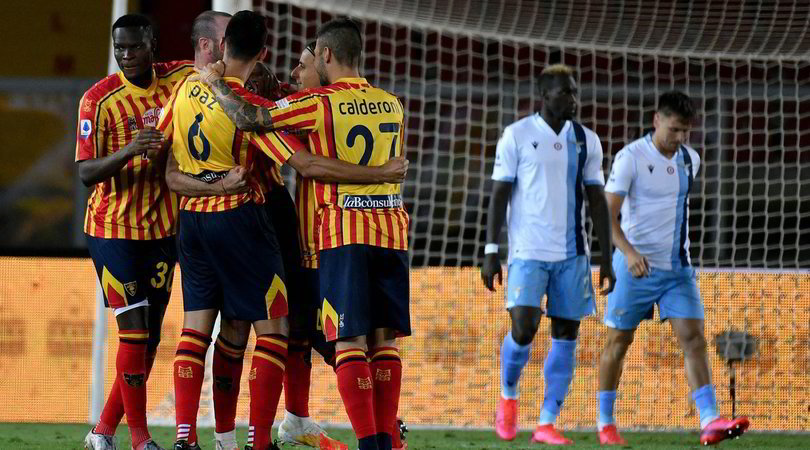  尤文图斯主场失利，争冠形势急转直下  