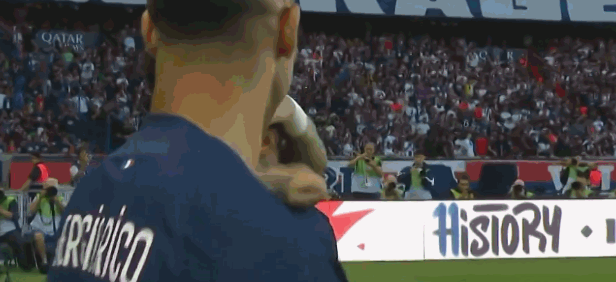  法甲金靴争夺白热化 拉卡泽特紧追姆巴佩  