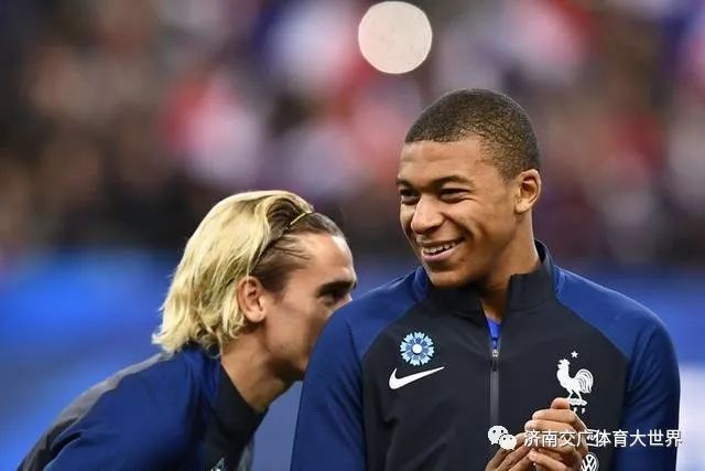  姆巴佩戴帽助巴黎大胜 主教练赛后盛赞其状态  